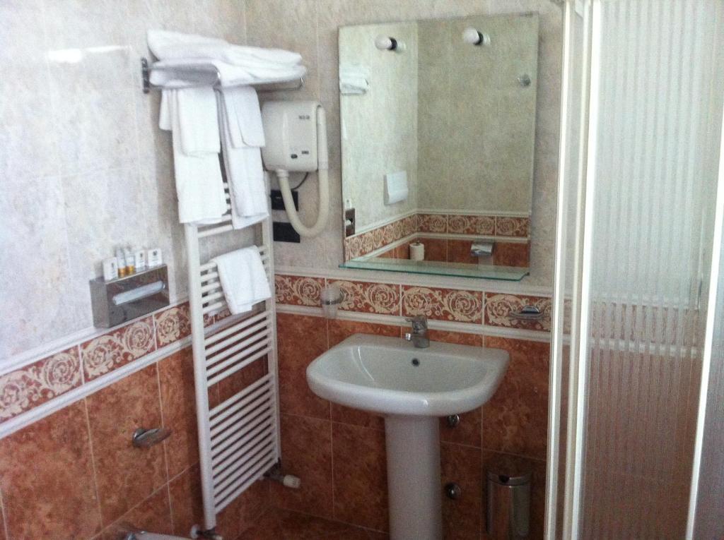 Hotel Impero Brescia Cameră foto